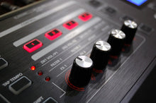 Load image into Gallery viewer, Kurzweil SP6 Stage Piano